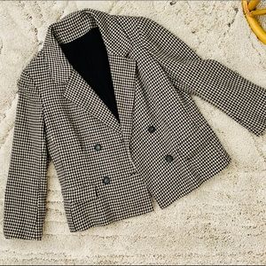 Beautiful Houndstooth Cashmere Coat